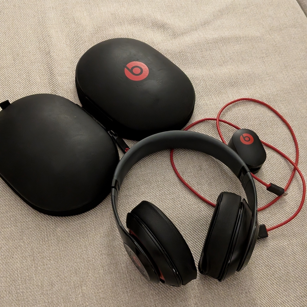 Beats Studio Wired Headphones with Case
